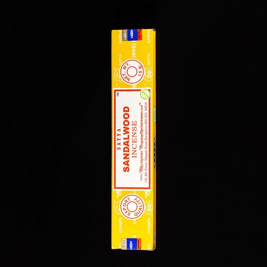 SMARŽKOCIŅI SATYA, SHRINIVAS SUGANDHALAJA