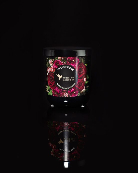 Свеча из натурального воска VELVET ROSE