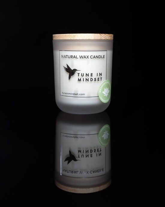 Dabīga vaska svece MESMERISING TRUTH