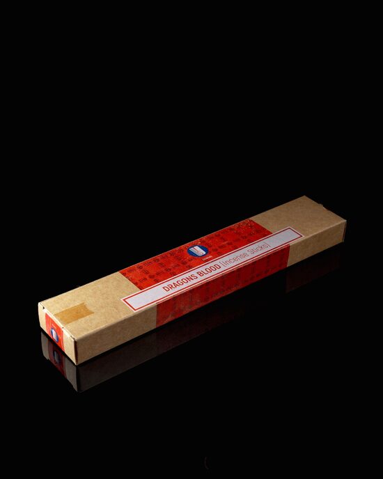 Srinivas DRAGONS BLOOD smaržkociņi