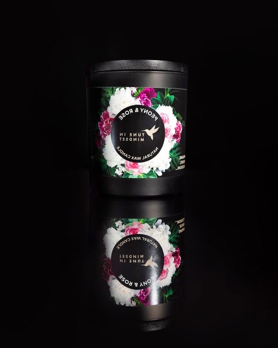Свеча из натурального воска PEONY & ROSE